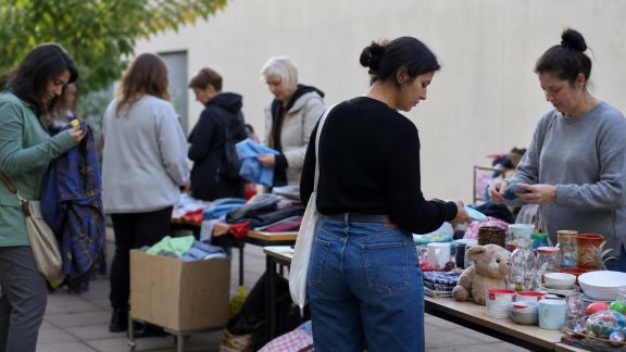 Organiser un vide-greniers solidaire au profit des refuges locaux